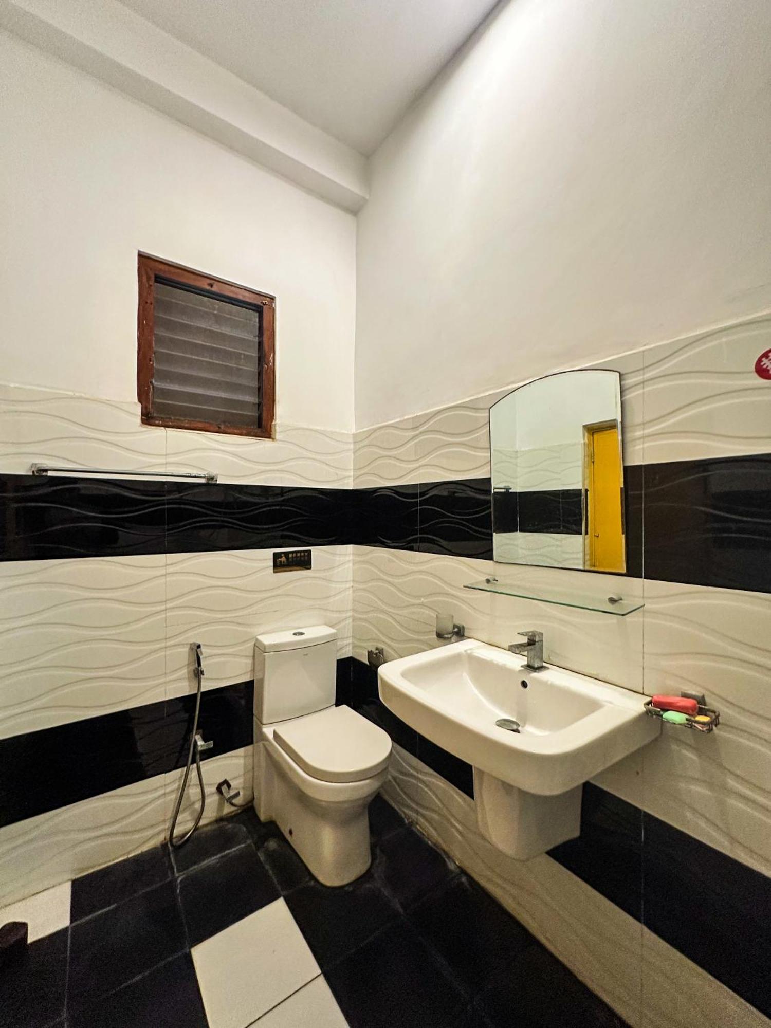 Hotel New Panda House Galle Pokoj fotografie
