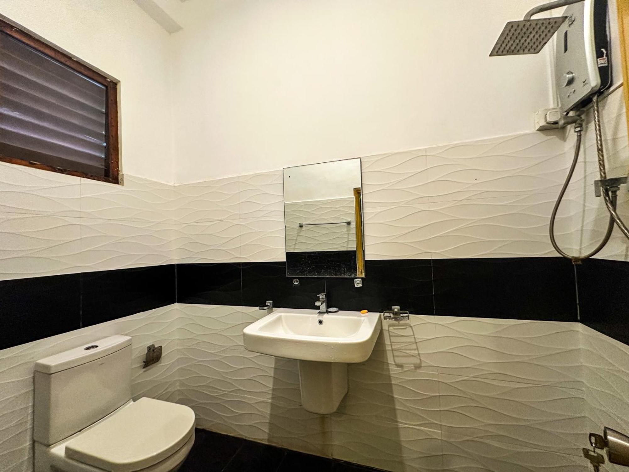 Hotel New Panda House Galle Pokoj fotografie